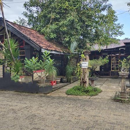 Oyo 91179 Hotel Lagalleria Sumenep Екстер'єр фото